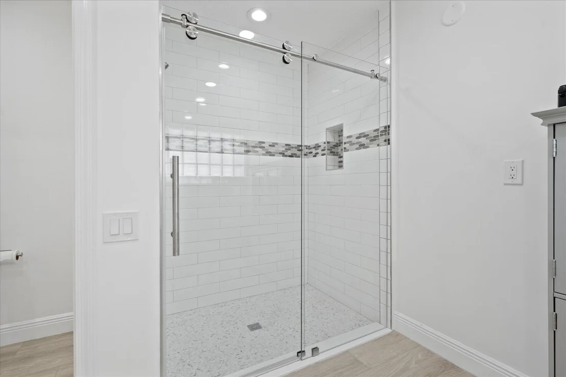 Photo of 6607 Sherbrook Drive
