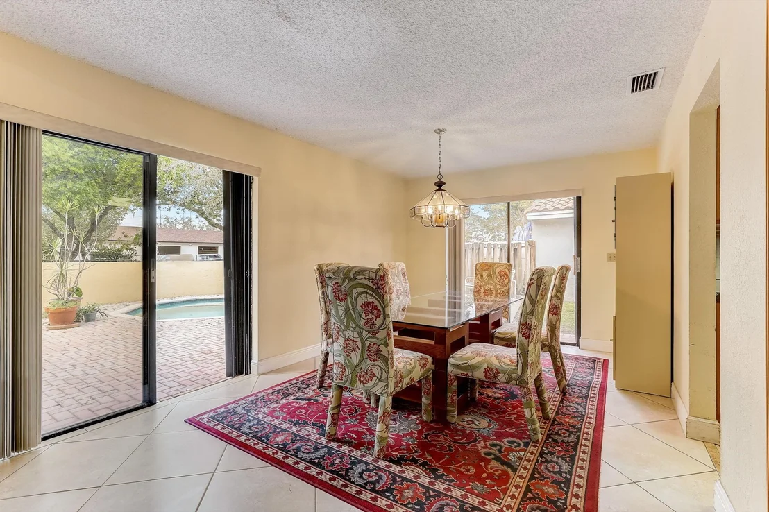 Photo of 2940 Azalea Drive