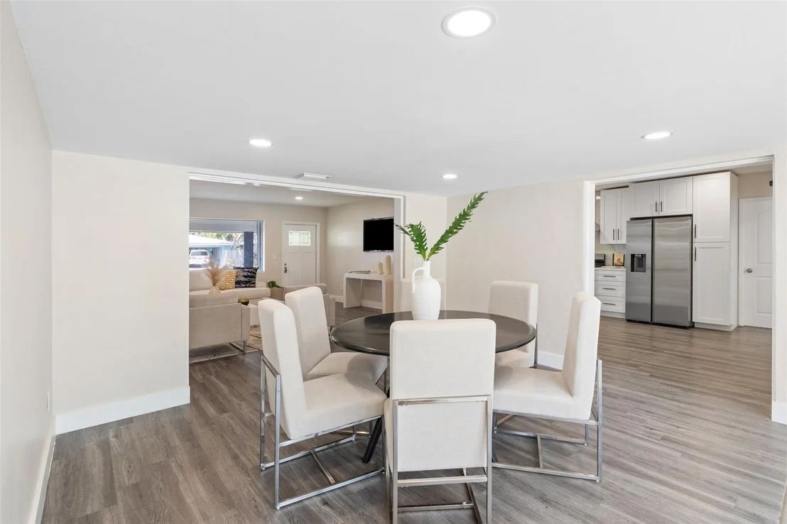 Photo of 420 SE 6th Avenue