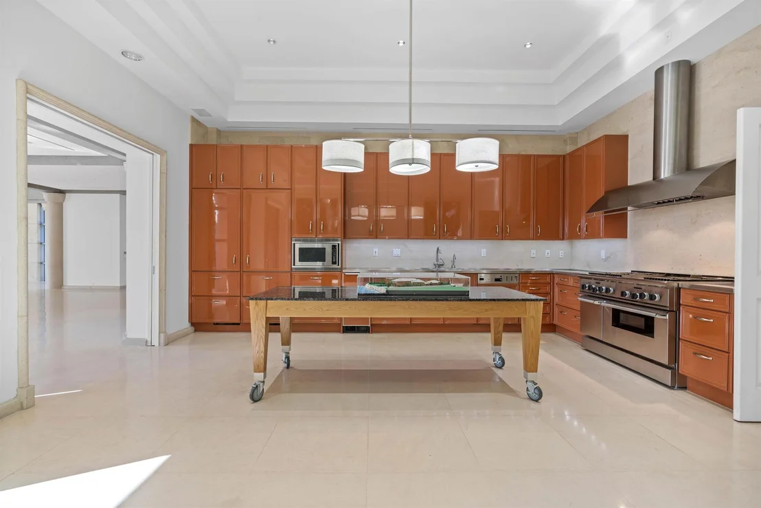 Photo of 380 Regatta Drive