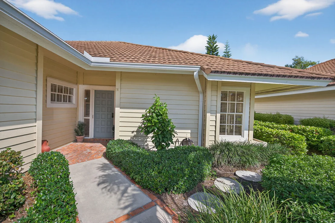 Photo of 7036 SE Winged Foot Drive
