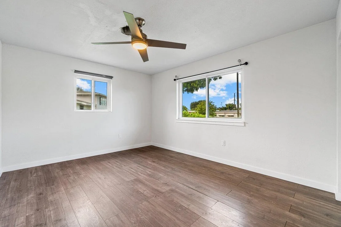 Photo of 1446 Hillcrest Drive