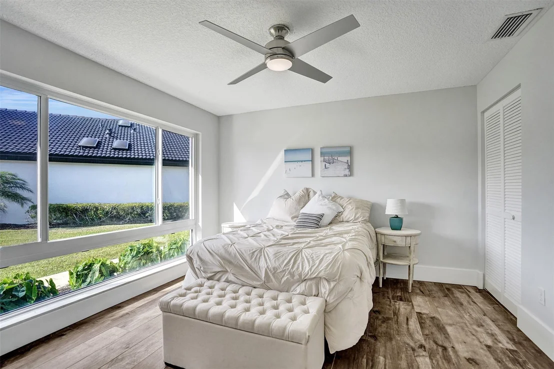 Photo of 21464 Bridge View Drive