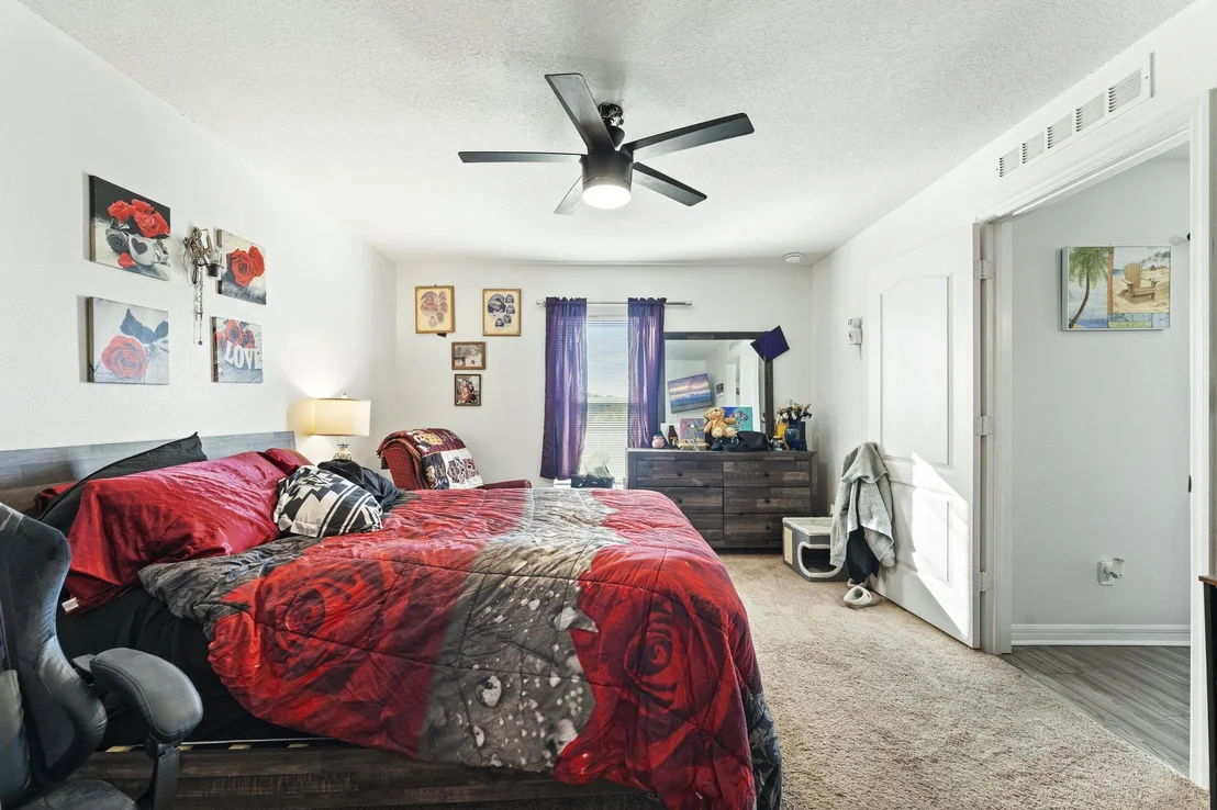 Photo of 5536 Imagination Drive