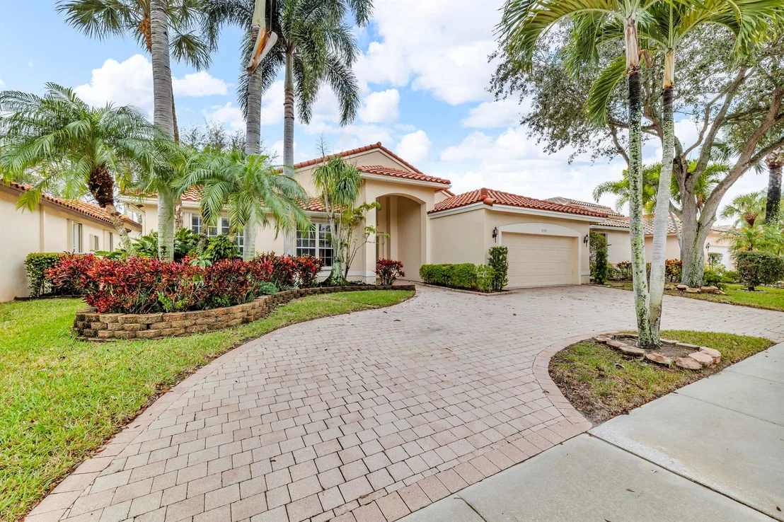 Photo of 6538 Arno Way