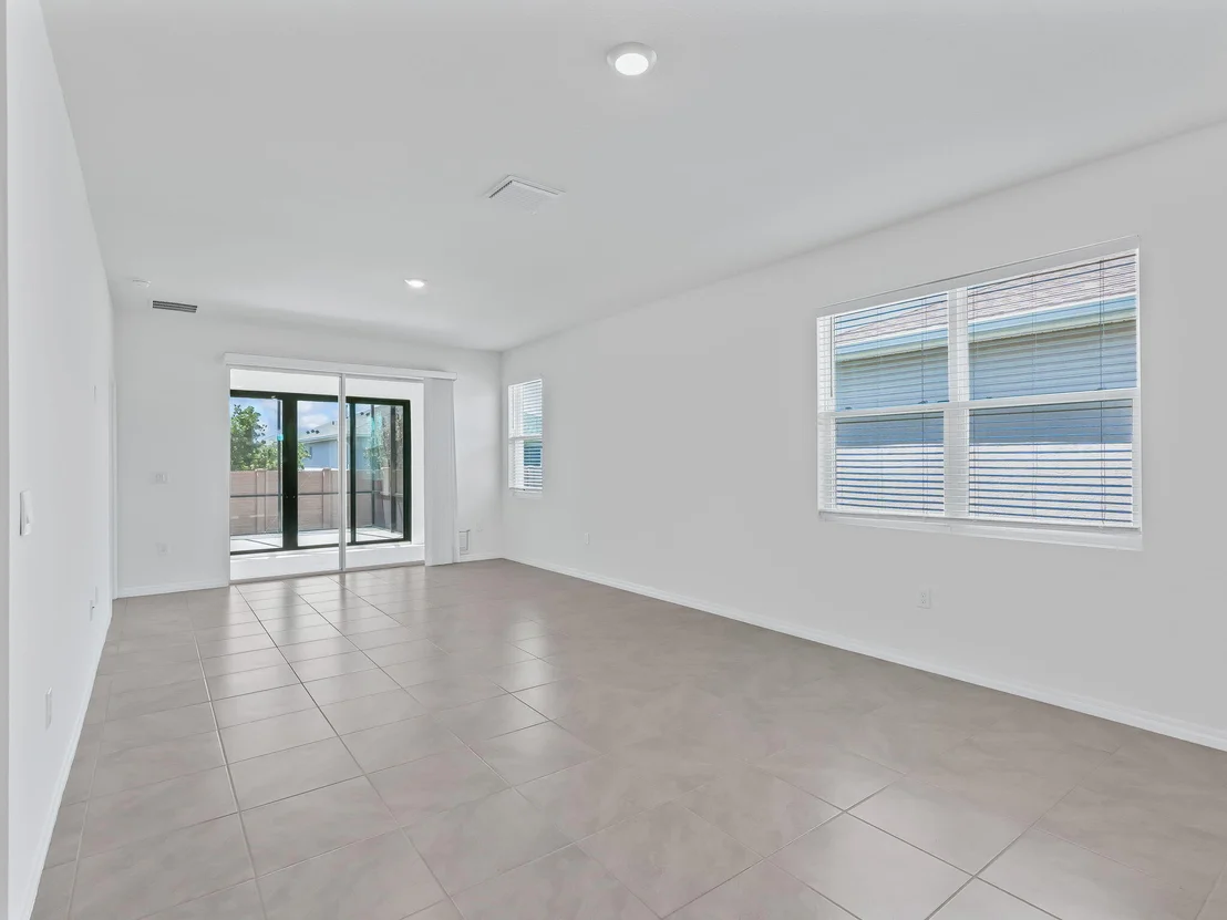 Photo of 5536 NW 40th Loop