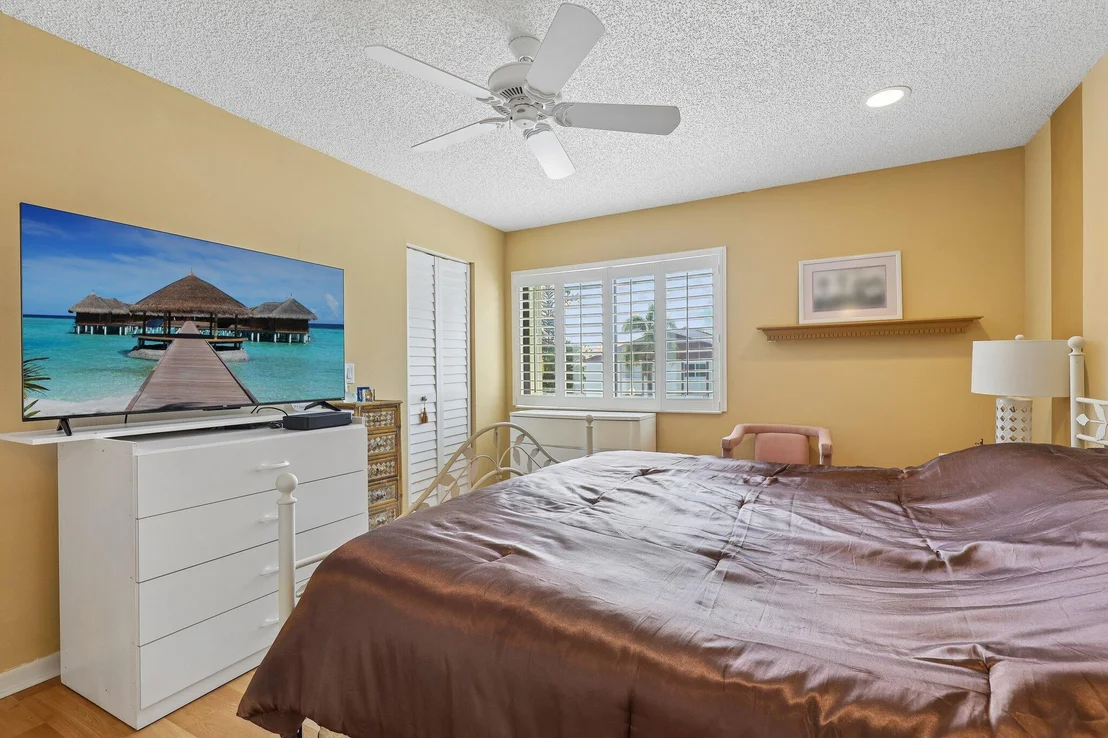 Photo of Unit A2 at 306 Knotty Pine Circle