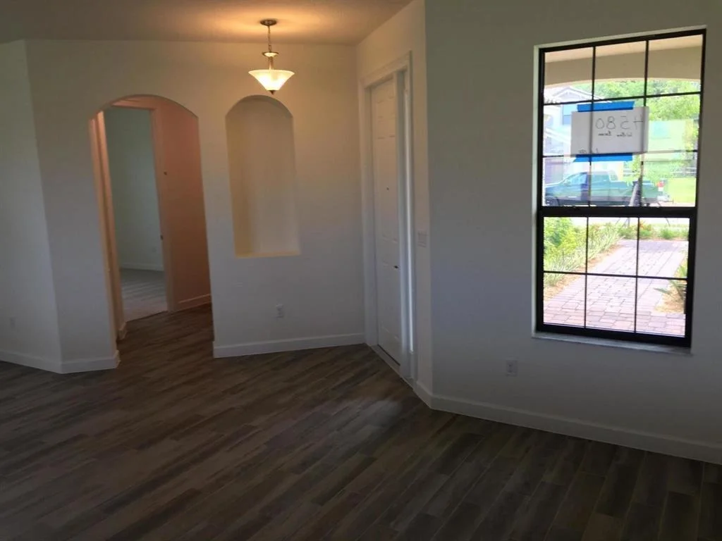 Photo of 4580 Willow Basin Way