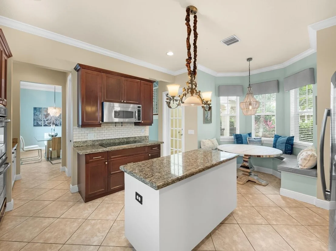 Photo of 206 Botanica Drive