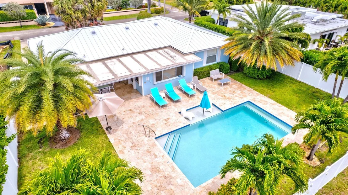Photo of 1131 Surf Road