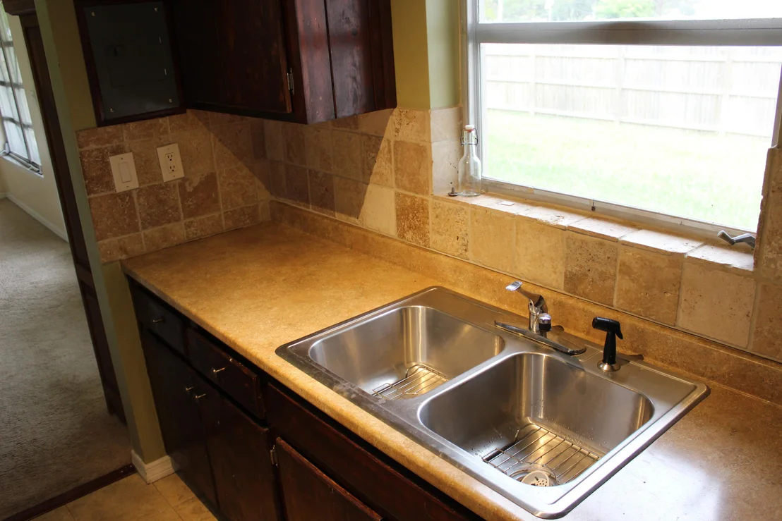 Photo of 1505 Crest Drive