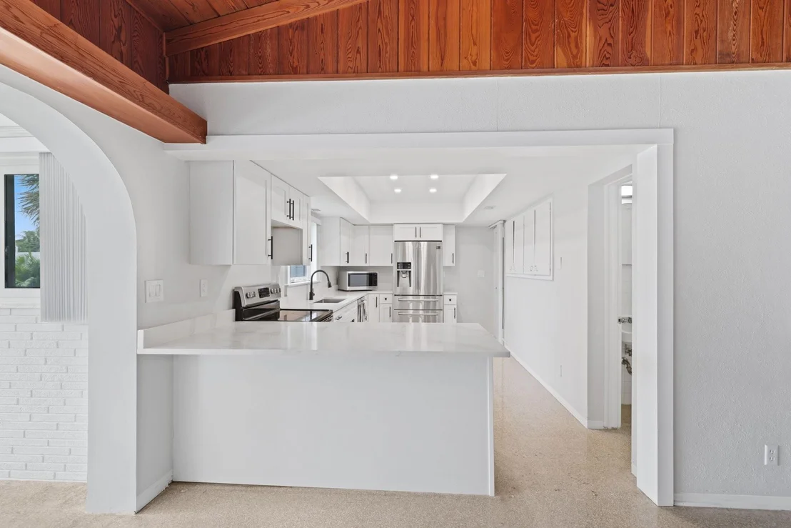 Photo of 2301 N Ocean Boulevard