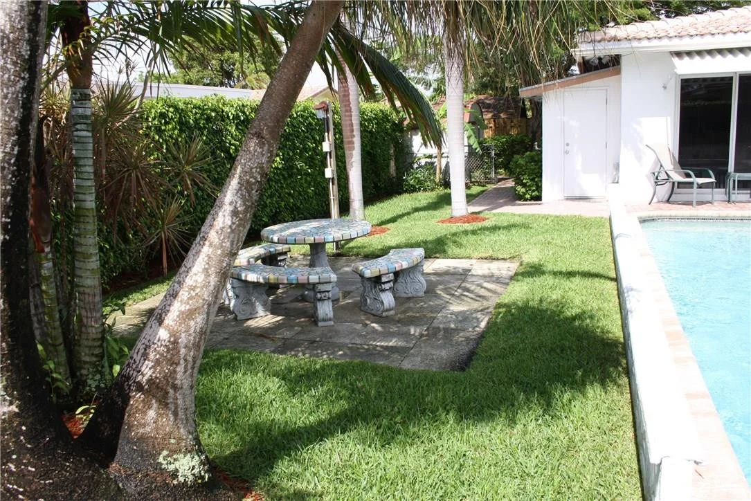 Photo of 370 SE 5th Street