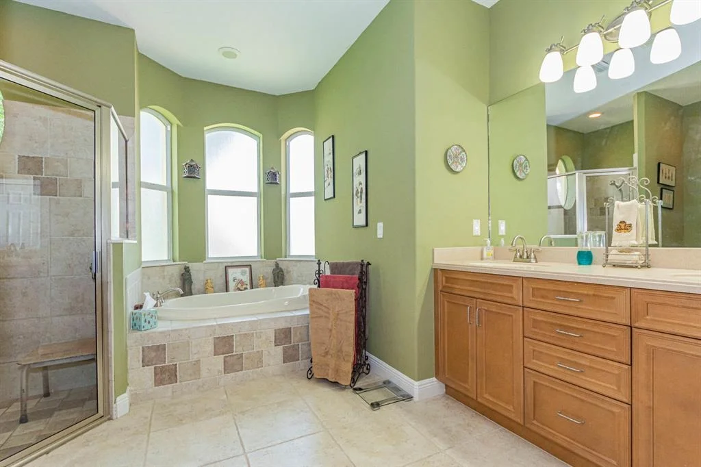 Photo of 5902 Pine Ridge Circle