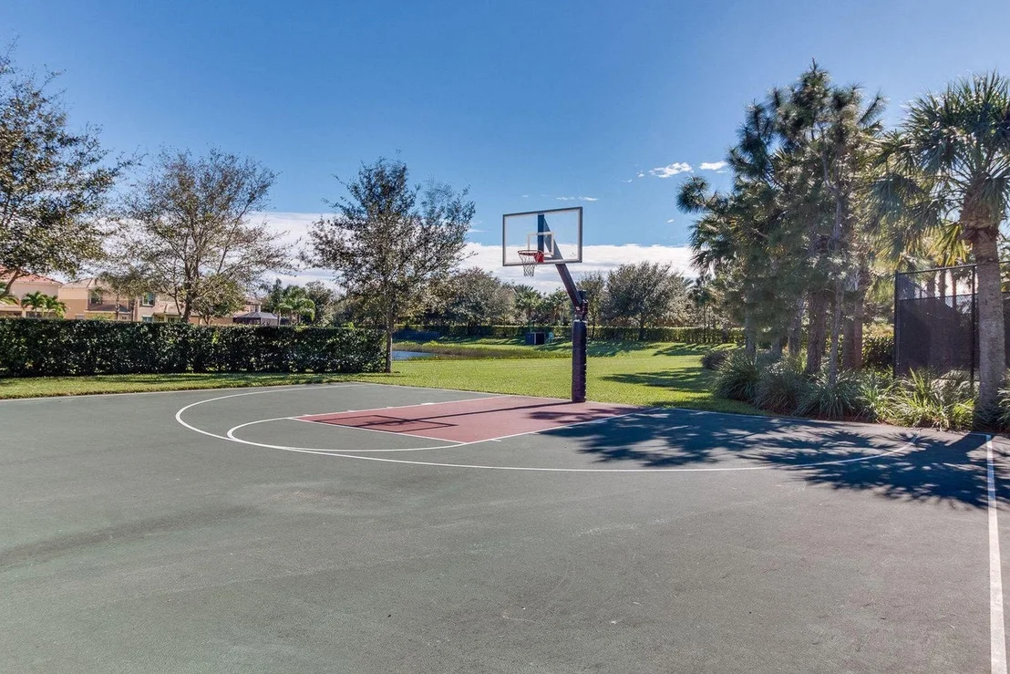 Photo of 8273 Emerald Winds Circle