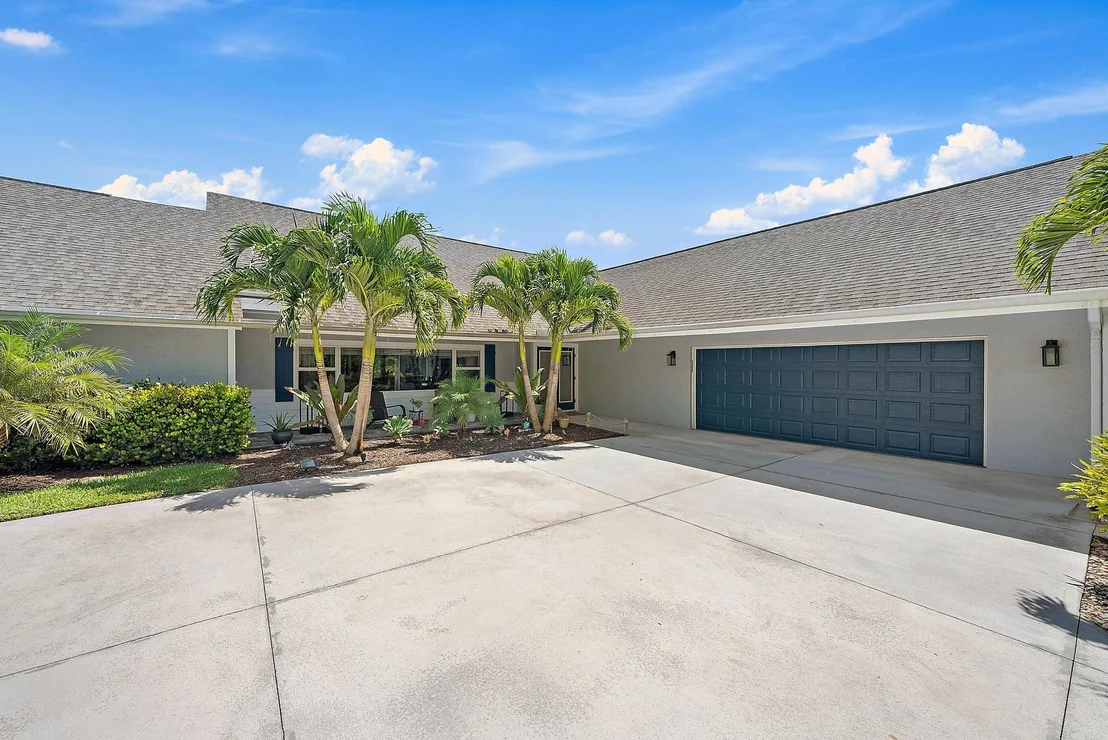 Photo of 11 Loggerhead Lane