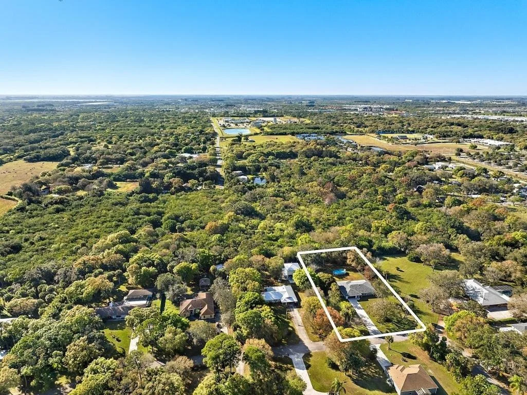 Photo of 2801 Grove Drive