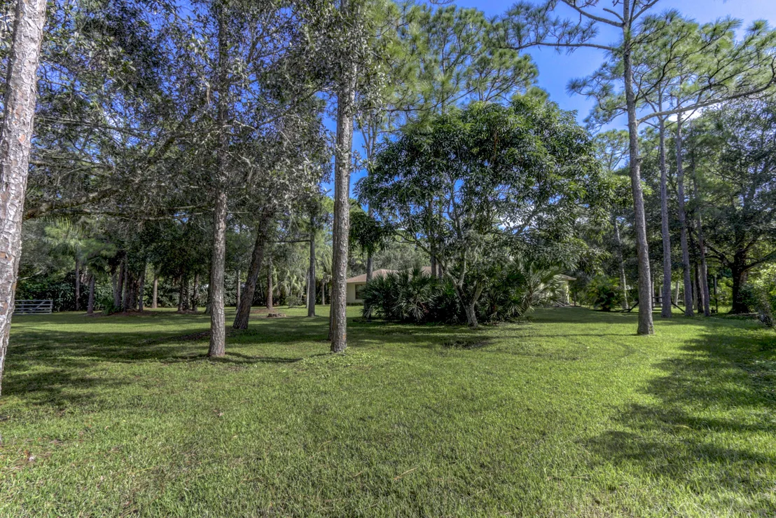 Photo of 16674 122nd Drive N