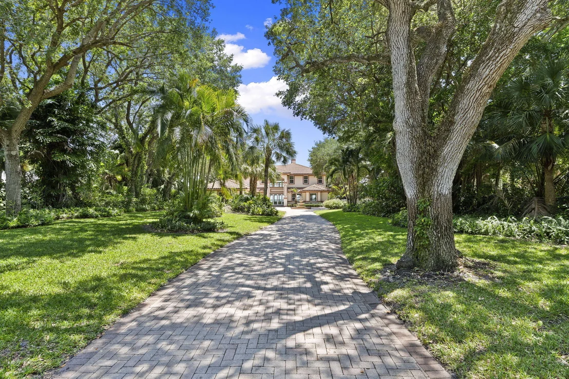 Photo of 3984 SE Old St Lucie Boulevard