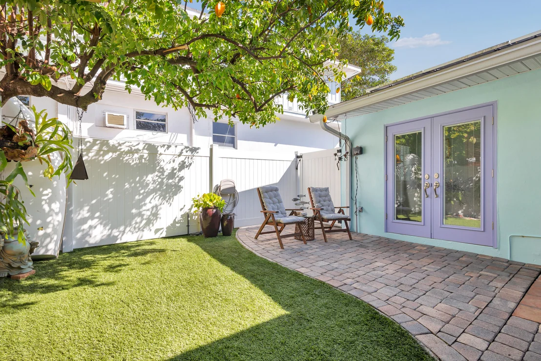 Photo of 16 Surf Road