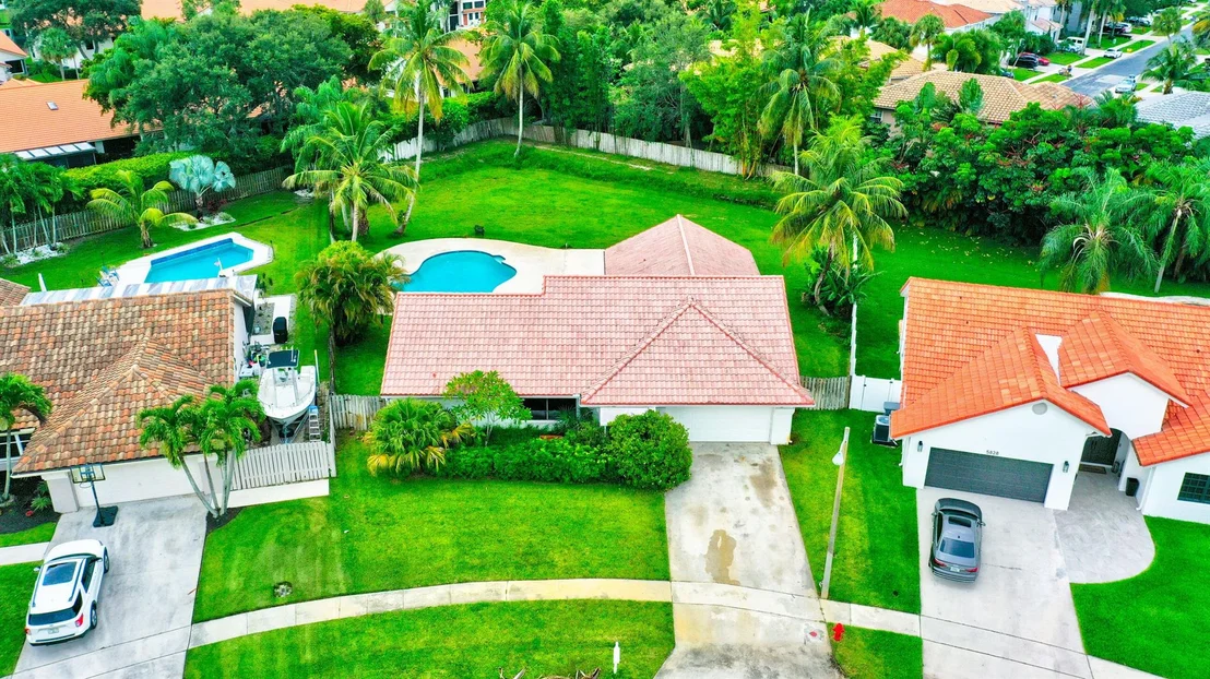 Photo of 5822 Sun Pointe Circle