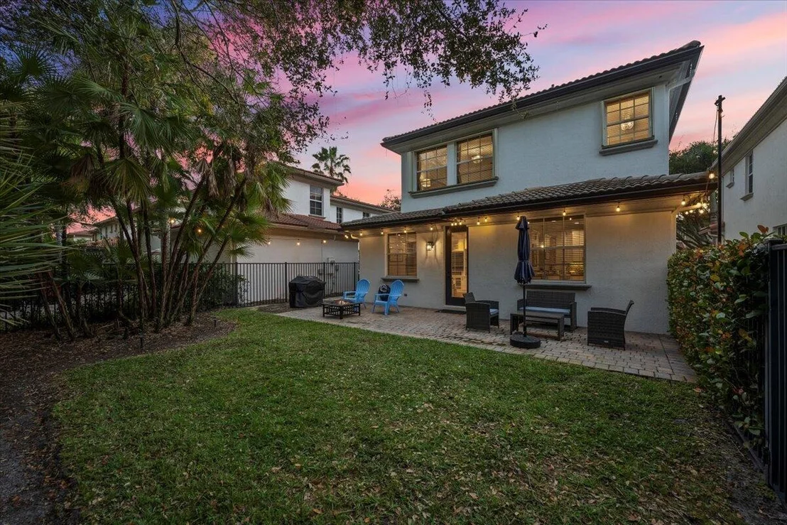 Photo of 627 Castle Drive