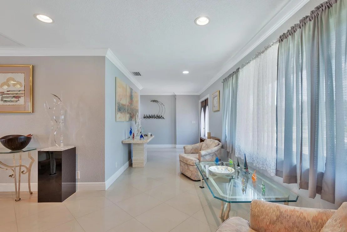 Photo of 3059 Emerald Lane