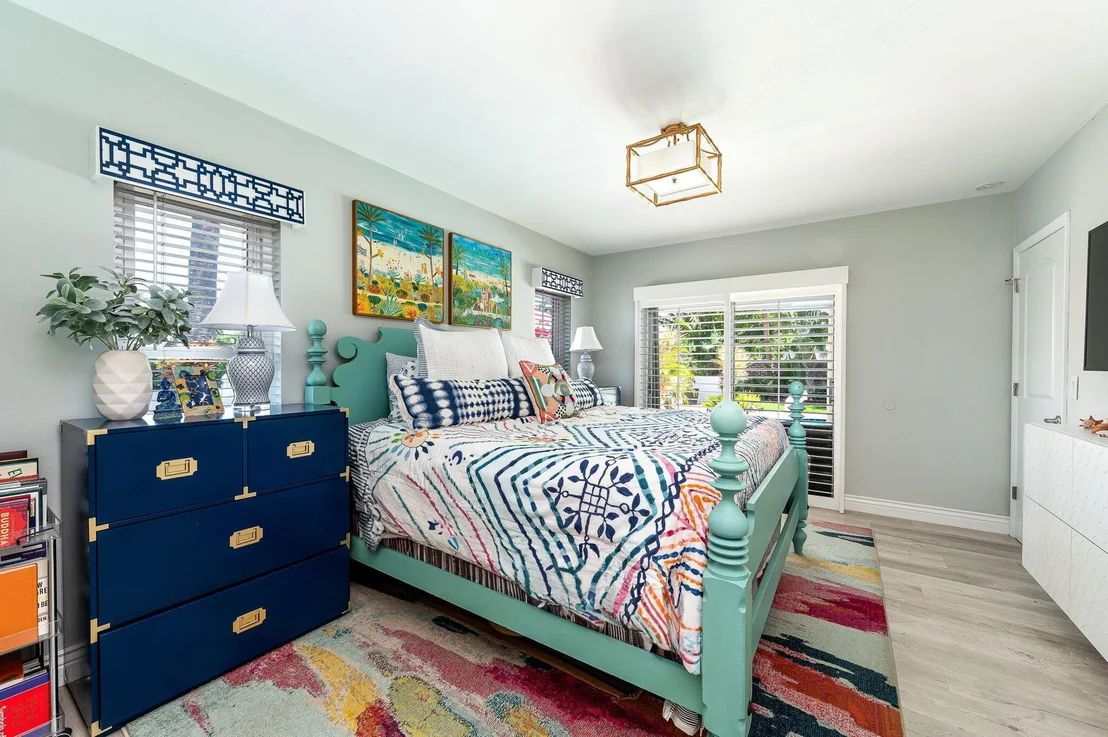 Photo of 810 Valencia Drive