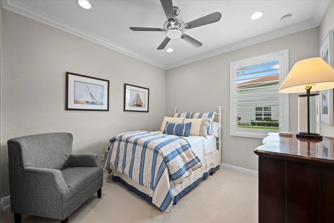 Photo of 128 Umbrella Place