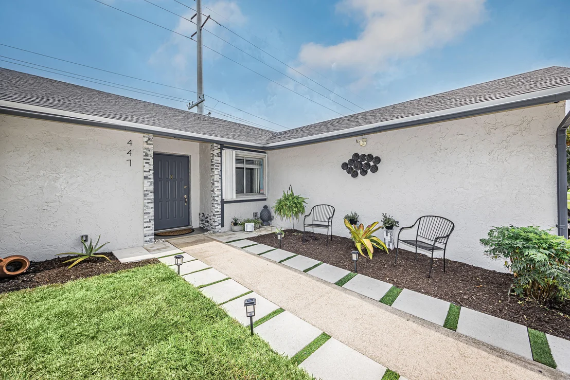 Photo of 447 Foresta Terrace