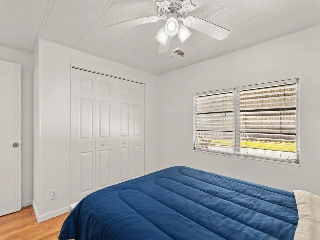 Photo of 300 NE Opal Drive