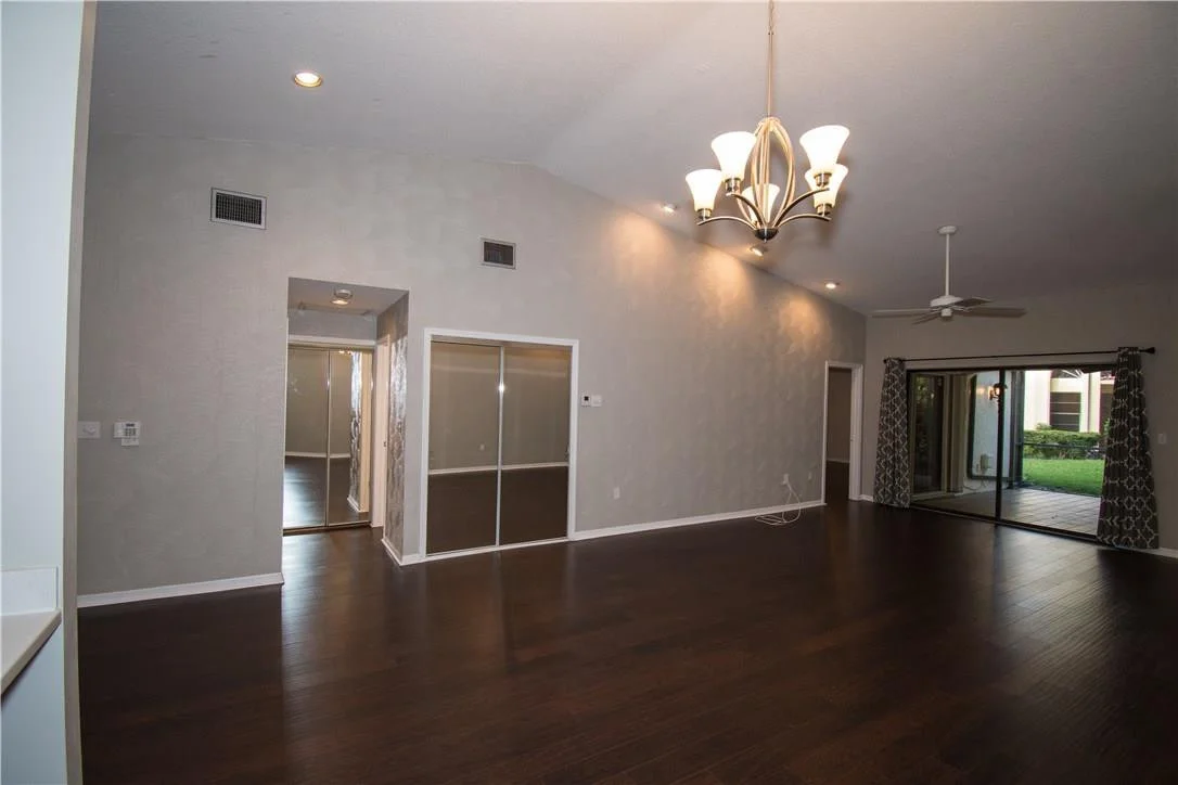 Photo of Unit 708 at 708 Emerald Way