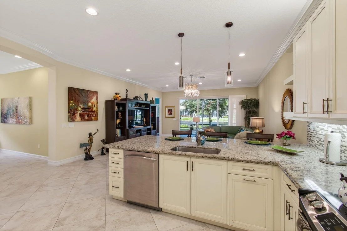 Photo of 9077 Vander Cove
