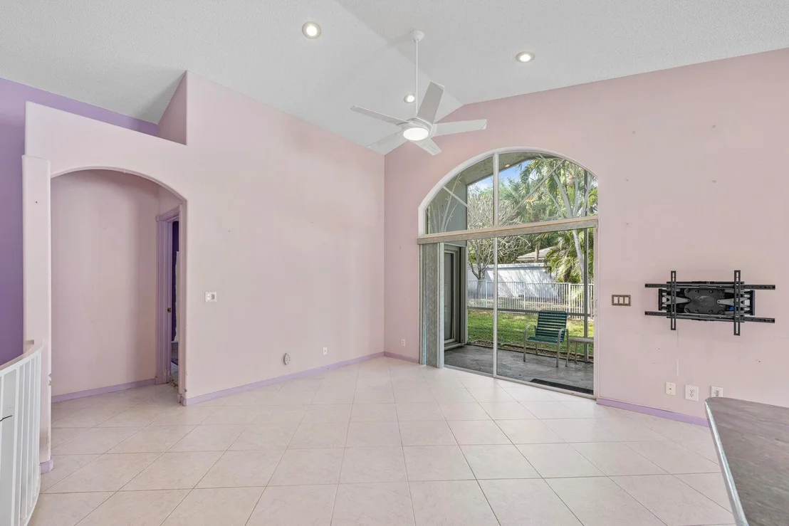 Photo of 10303 Utopia Circle N