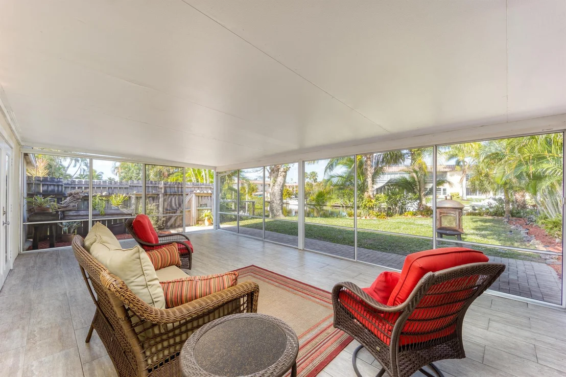 Photo of 2475 SW Hideaway Lane