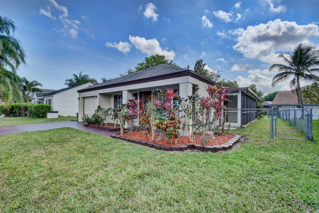 Photo of 5784 Pebble Brook Lane