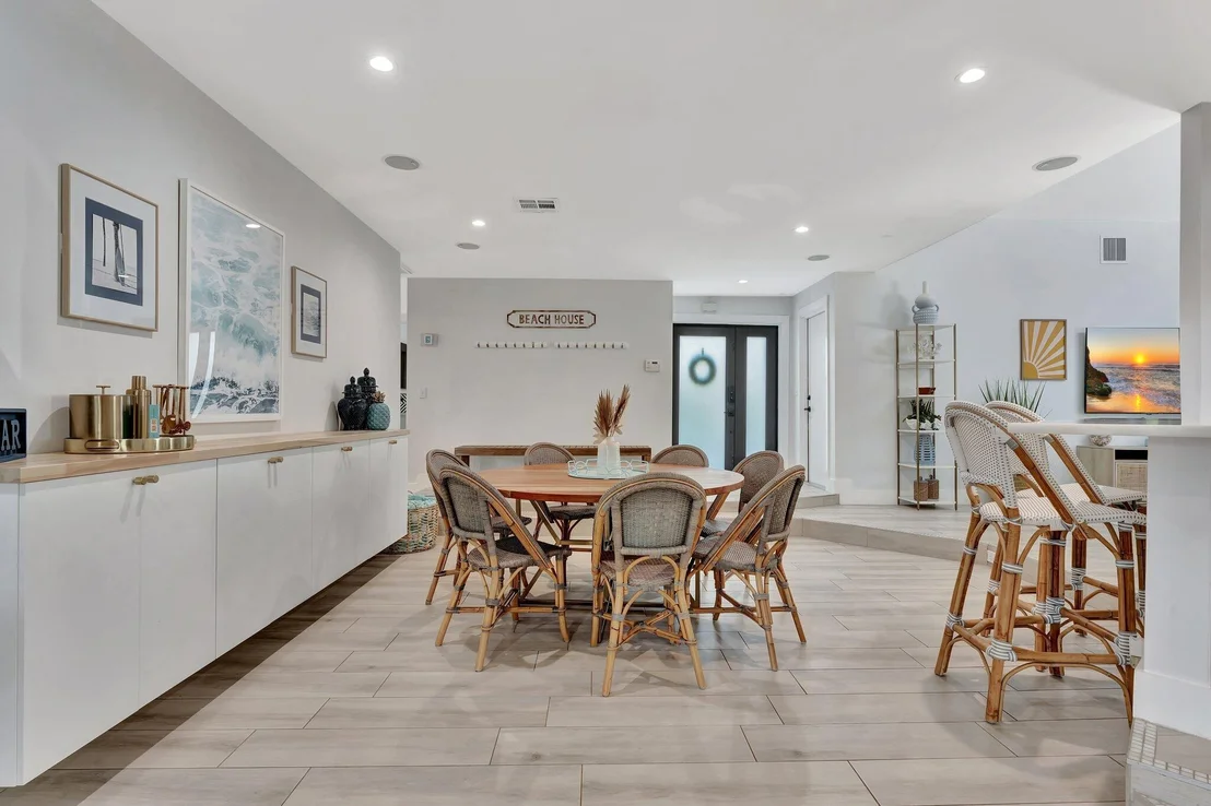 Photo of 620 Enfield Road