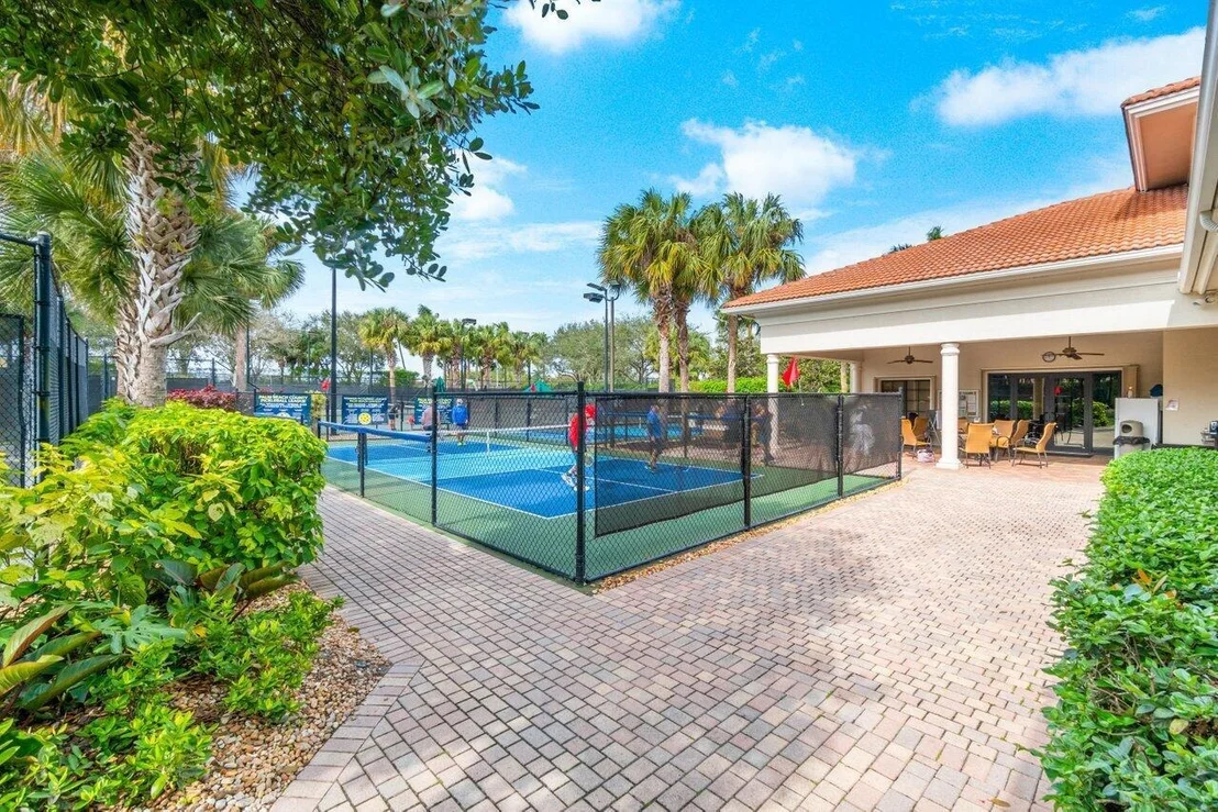 Photo of 9726 Isles Cay Drive