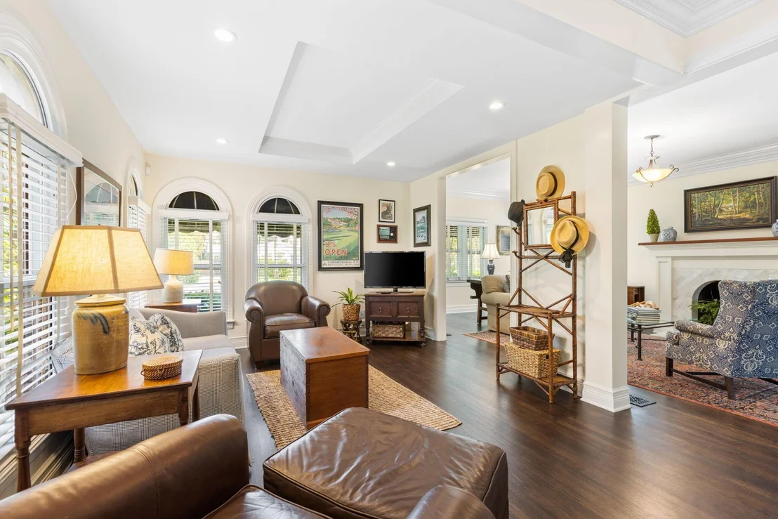Photo of 3225 Vincent Road