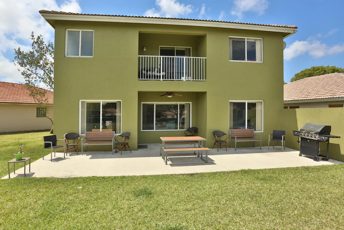 Photo of 6136 Willoughby Circle
