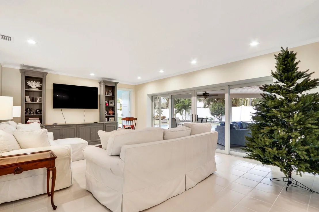 Photo of 41 Golfview Drive