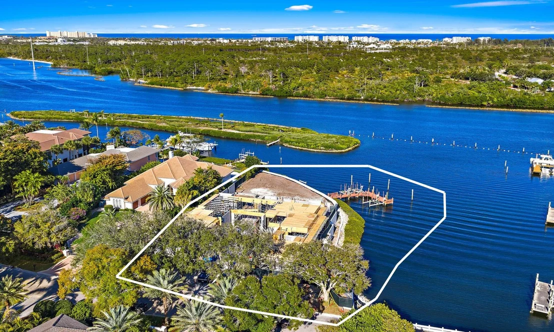 Photo of 217 Commodore Drive
