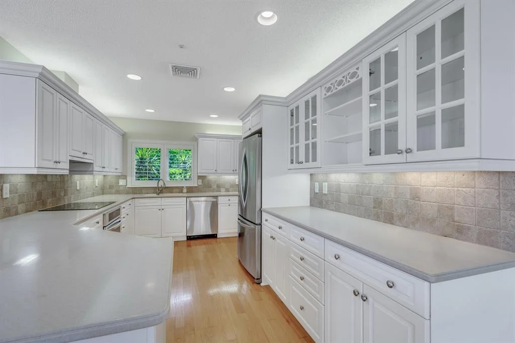 Photo of 744 Peachtree Lane