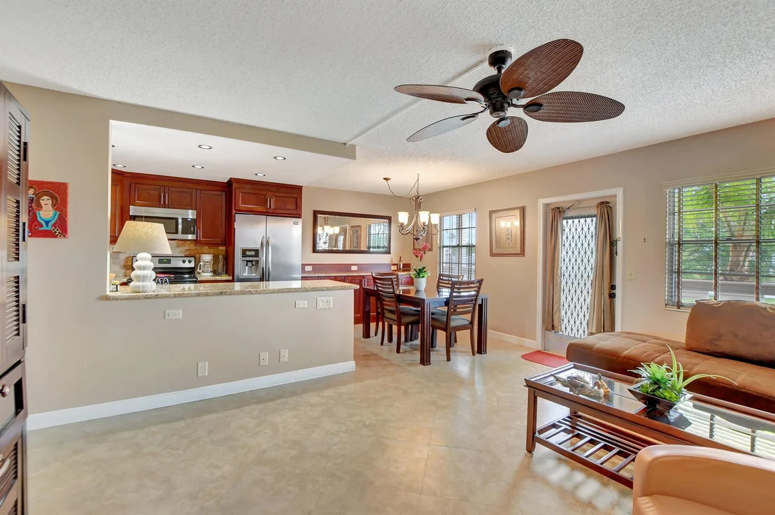 Photo of 3003 Ashby C