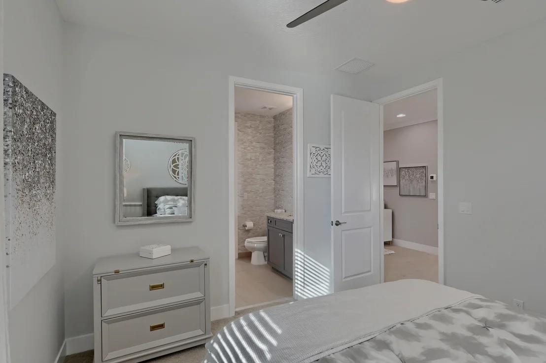 Photo of 7184 Montereal Path