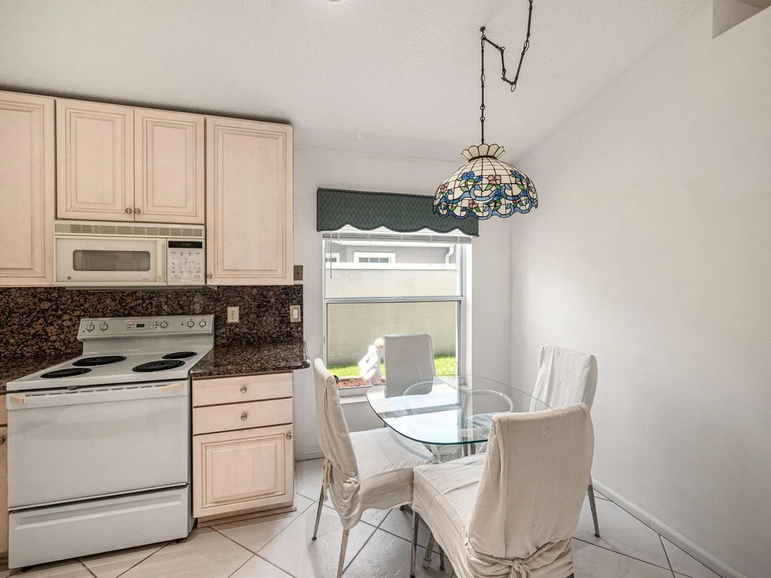 Photo of 131 Harbor Lake Circle