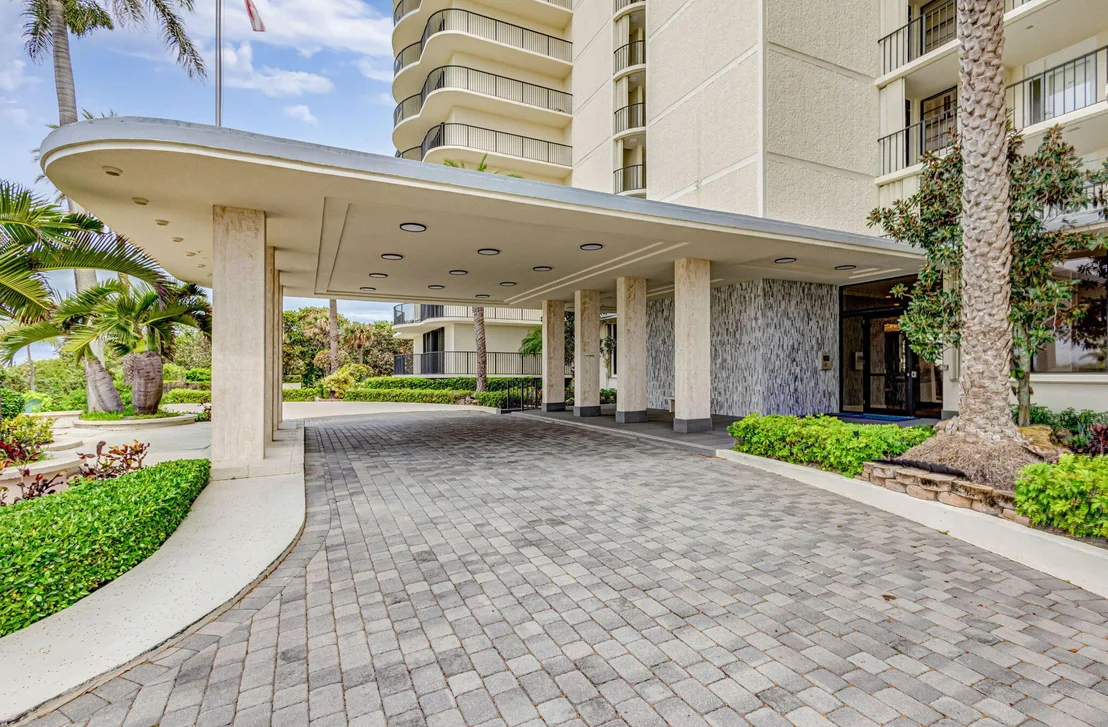 Photo of Unit 103 at 400 Beach Road