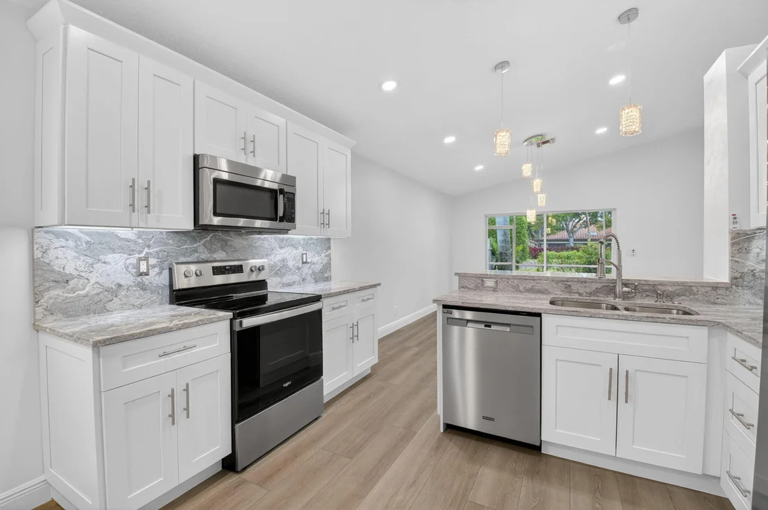 Photo of 5891 Royal Isles Boulevard