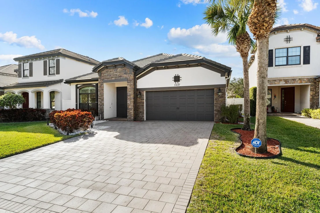 Photo of 5487 Sandbirch Way