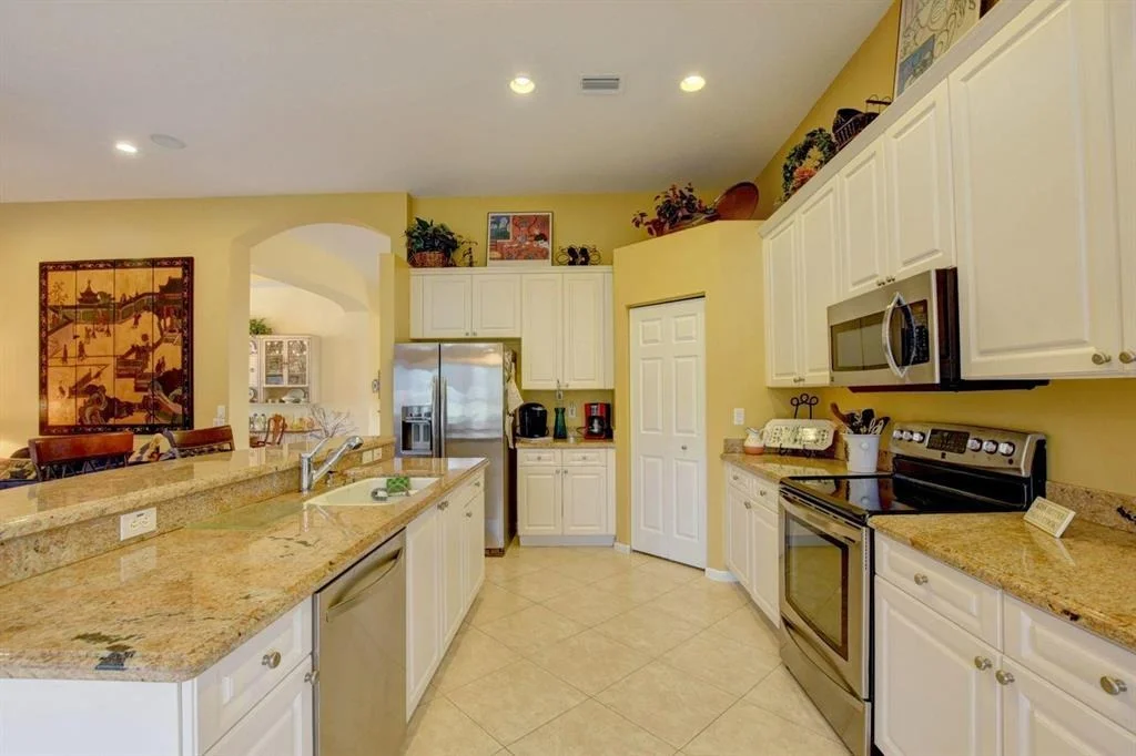 Photo of 8780 Palm River Drive